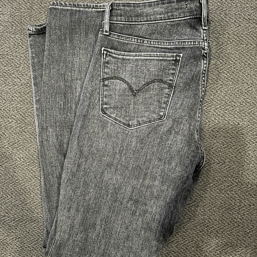 Levi's 711 skinny